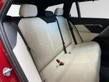 520d xDrive Touring M Sport|AHK|Pano|Harman/Kard