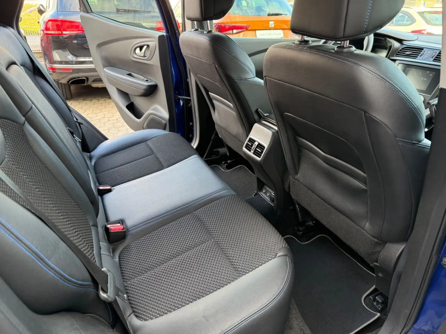 Kadjar 1,3 103kW Automatik/Limited/Navi/SHZ/KAM