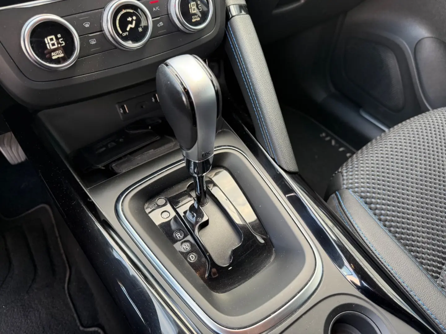 Kadjar 1,3 103kW Automatik/Limited/Navi/SHZ/KAM