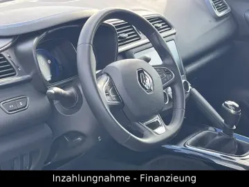Kadjar Limited/AHK/Kamera/Navi/