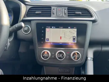 Kadjar Limited/AHK/Kamera/Navi/