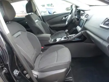Kadjar Limited Zen 1.5 Blue dCi 115 | NAVI | PDC