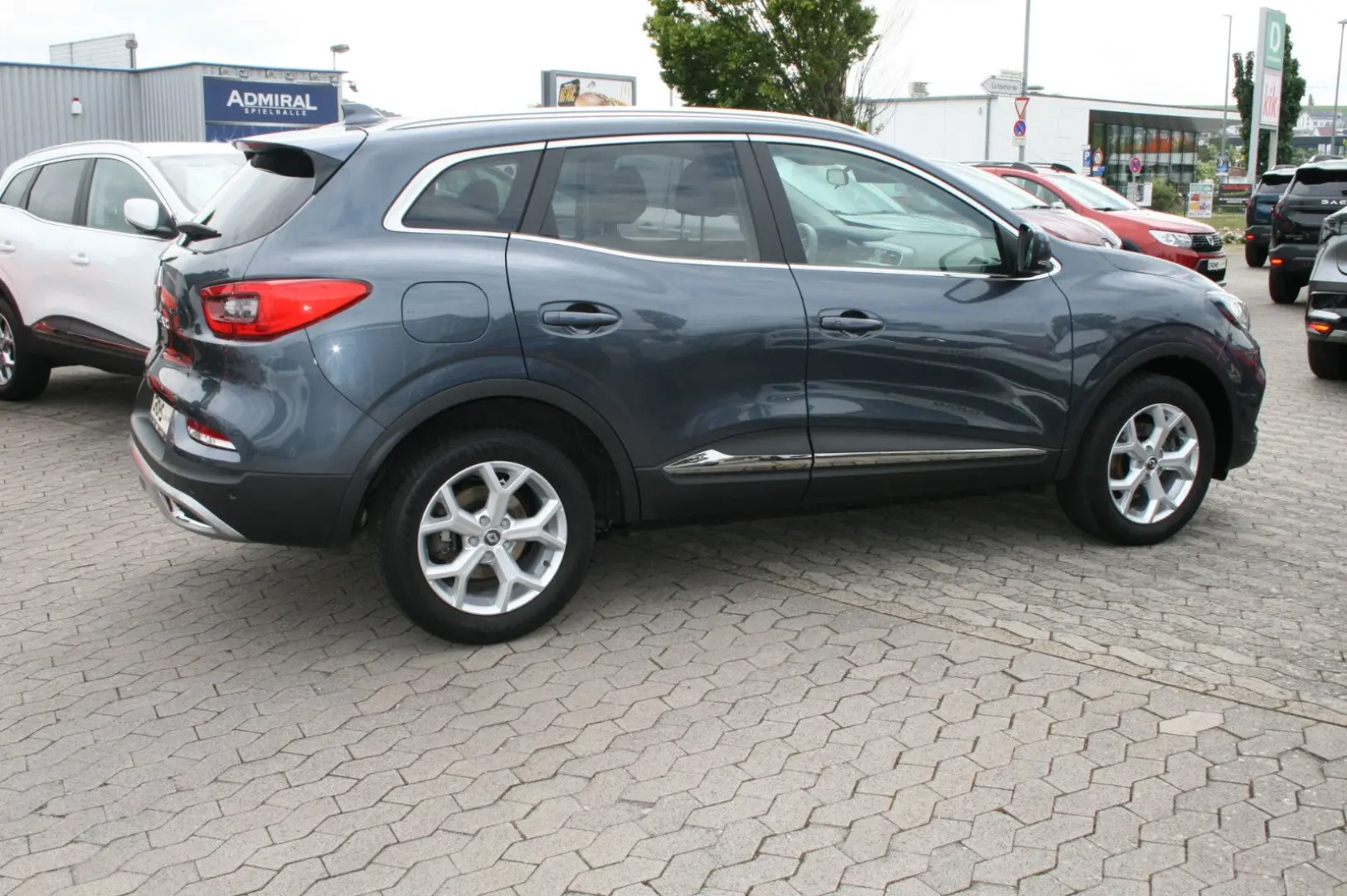 Kadjar Limited Deluxe TCe 140 mit Navi!