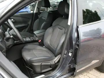 Kadjar Limited Deluxe TCe 140 mit Navi!