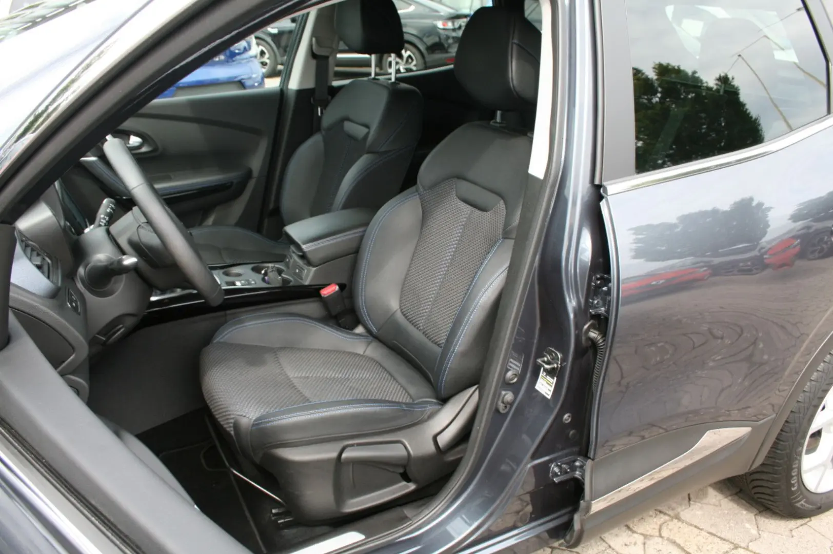 Kadjar Limited Deluxe TCe 140 mit Navi!