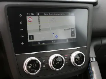 Kadjar Limited Deluxe TCe 140 mit Navi!