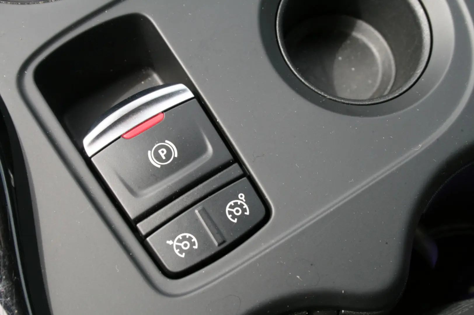 Kadjar Limited Deluxe TCe 140 mit Navi!