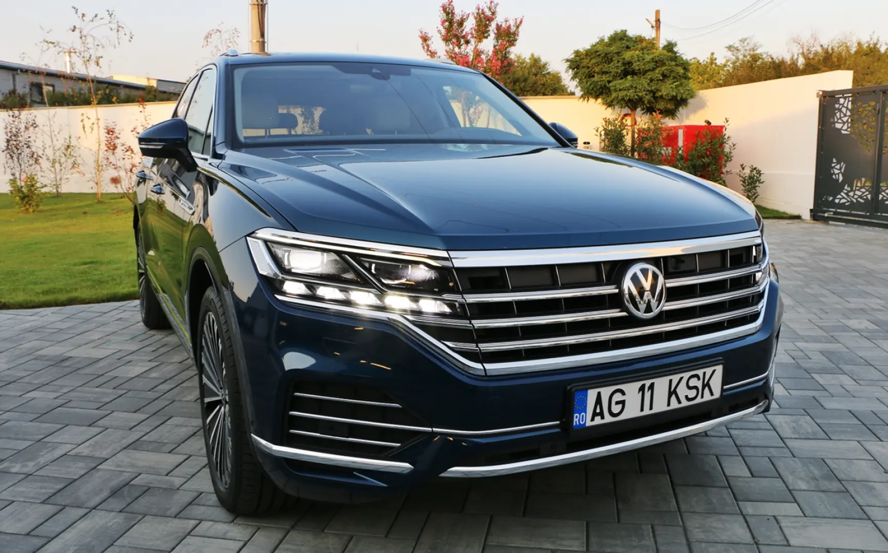 Milanne Auto Trade - TVA Inclus - Full Serice - Fara Daune