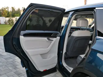 Milanne Auto Trade - TVA Inclus - Full Serice - Fara Daune