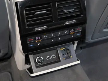 Milanne Auto Trade - TVA Inclus - Full Serice - Fara Daune
