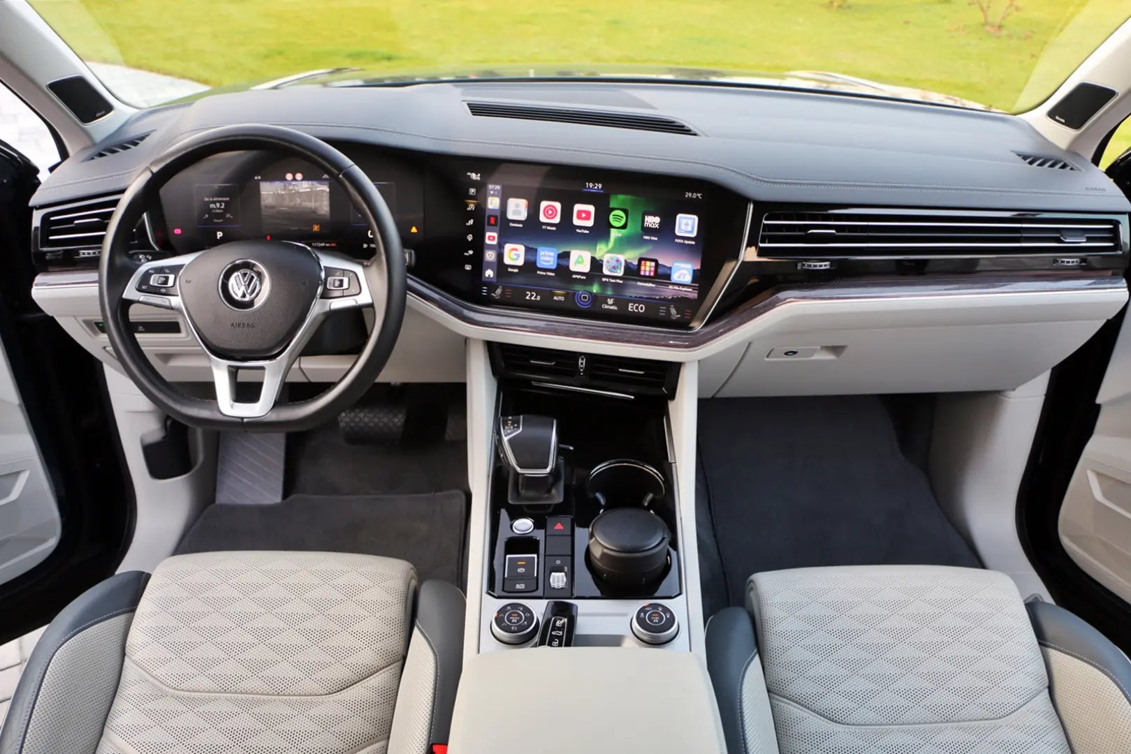 Milanne Auto Trade - TVA Inclus - Full Serice - Fara Daune