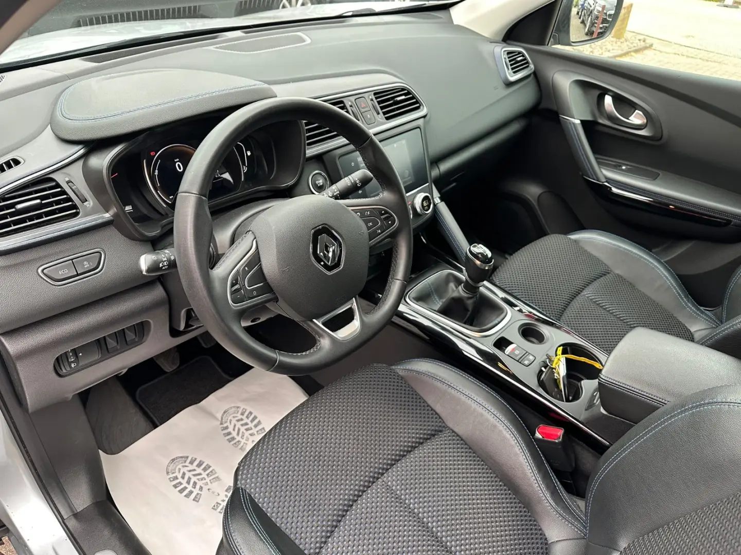 Kadjar Limited/NAVI/SHZ/TEMP/KAM/GJR/LMF
