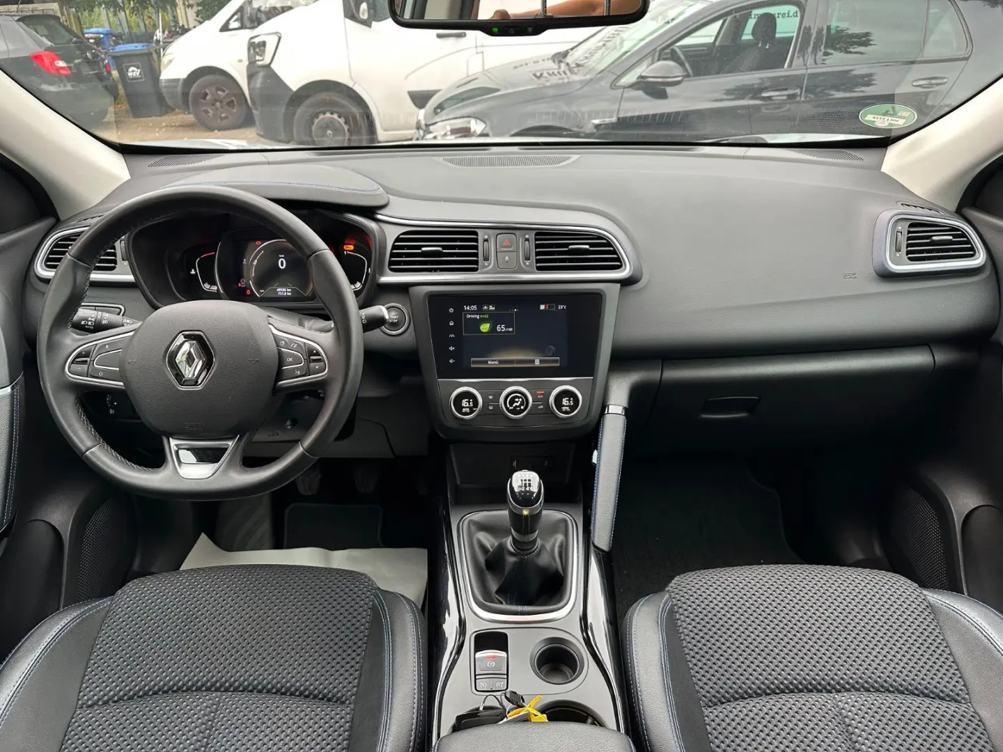 Kadjar Limited/NAVI/SHZ/TEMP/KAM/GJR/LMF