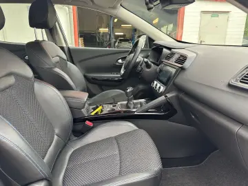 Kadjar Limited/NAVI/SHZ/TEMP/KAM/GJR/LMF