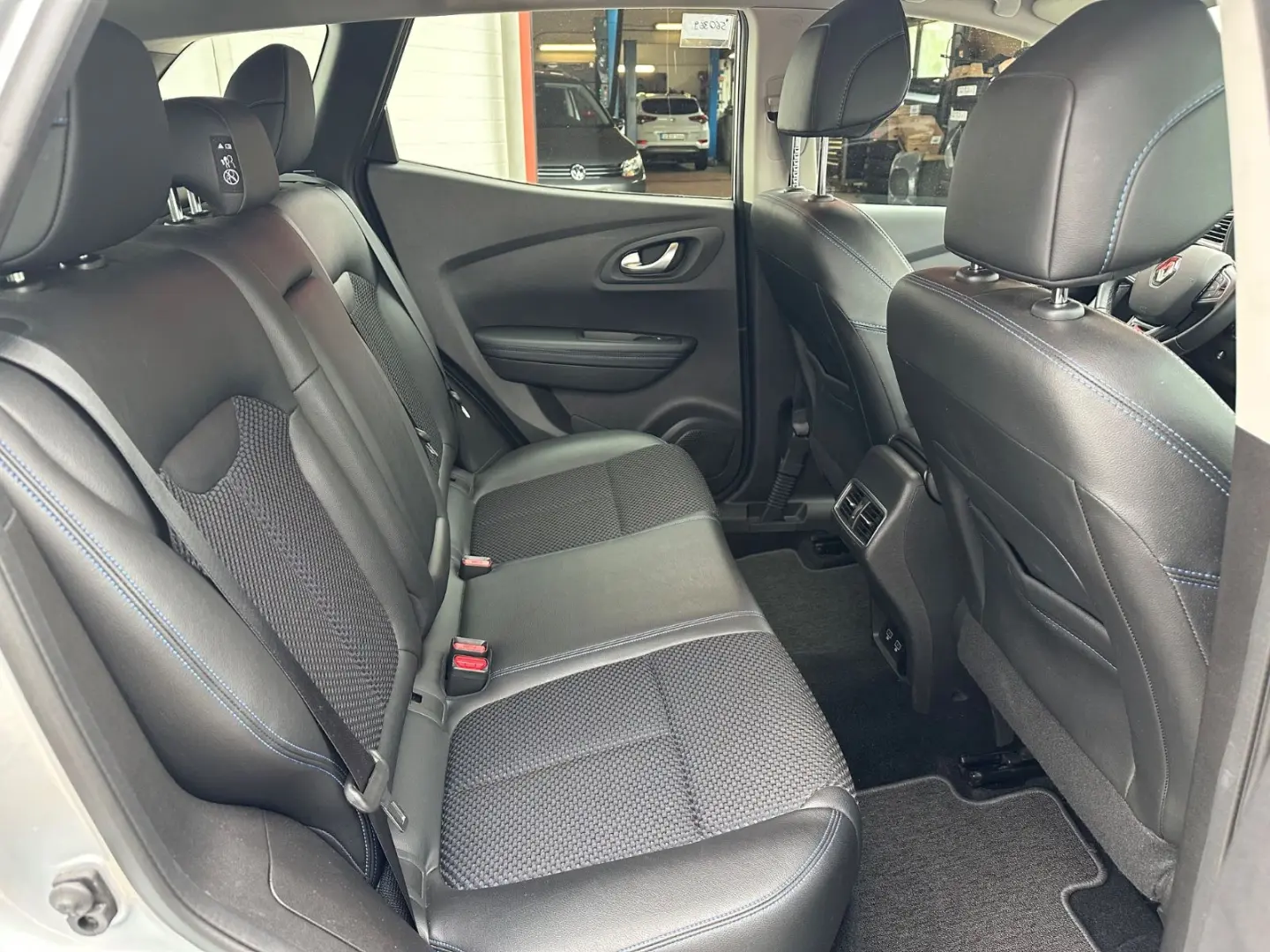 Kadjar Limited/NAVI/SHZ/TEMP/KAM/GJR/LMF