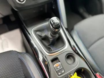 Kadjar Limited/NAVI/SHZ/TEMP/KAM/GJR/LMF
