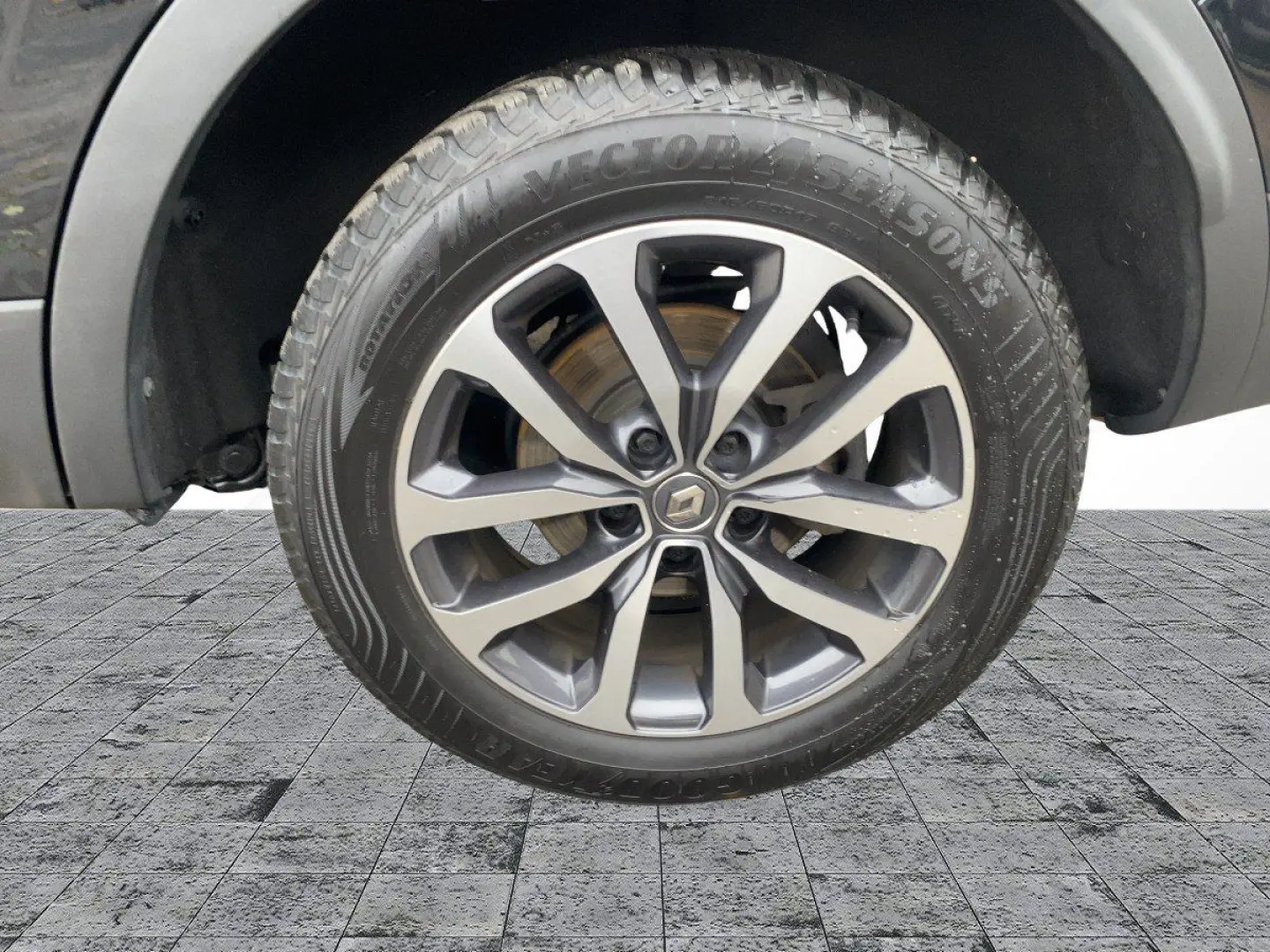 Kadjar 1.3 TCe 140 GPF Business Edition LED*AUT