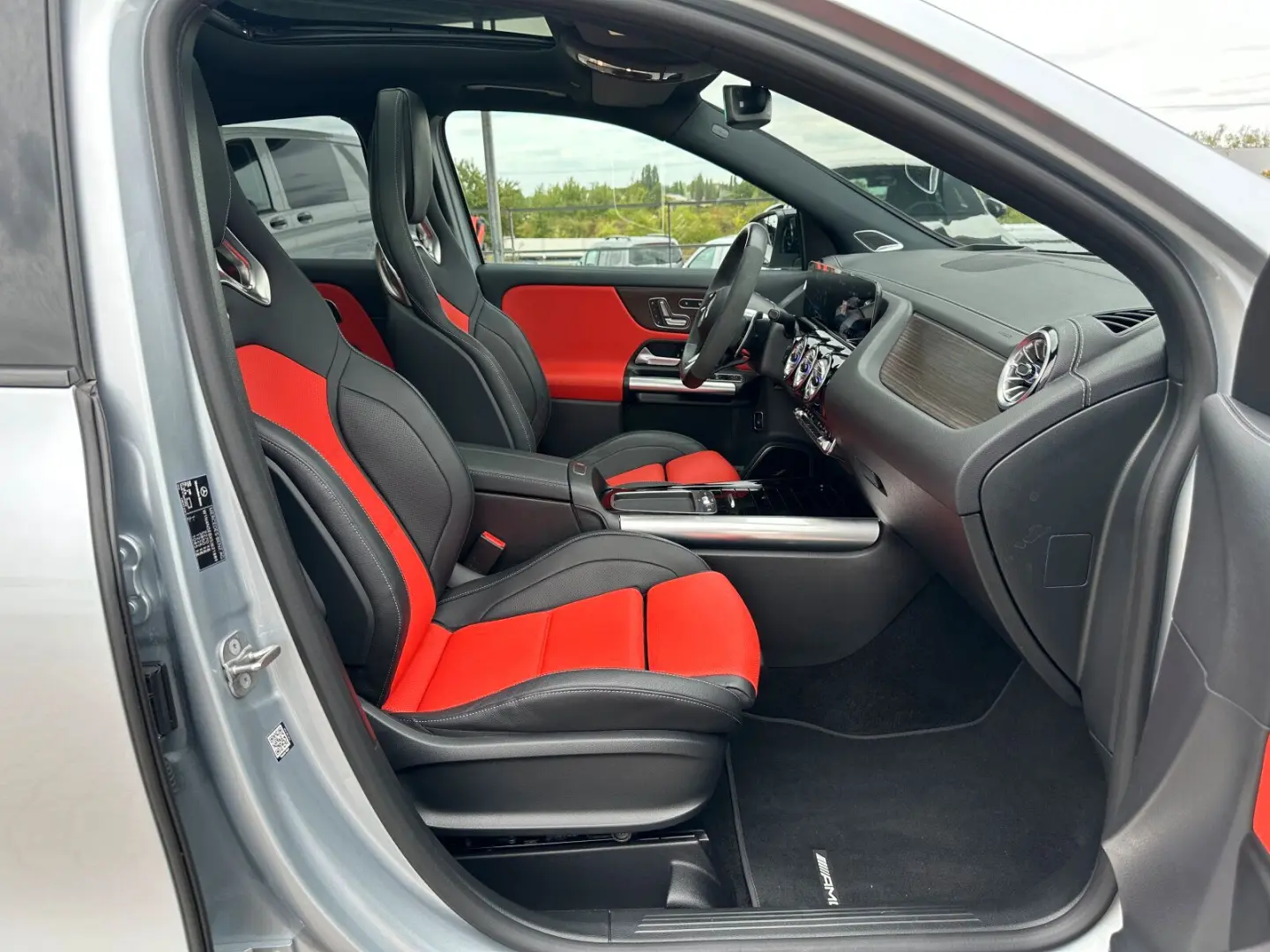 Mercedes-Benz GLA 45 S 4M+PremiumPlus+