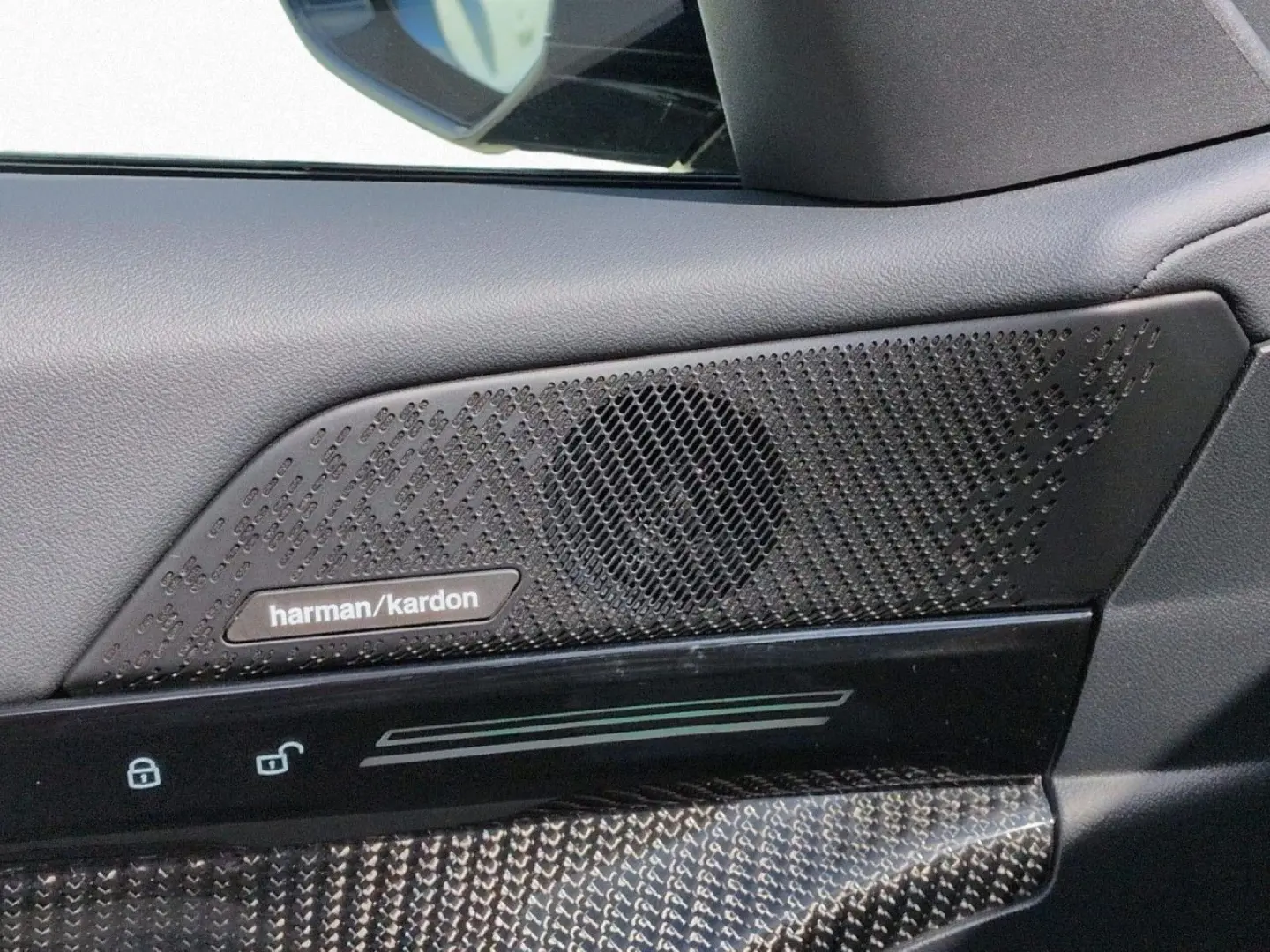 520d xDrive M SPORT Ventilation Stop Go 360  H K