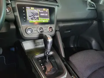 Kadjar*XENON*PDC*ALU*NAVI*AUTOMATIK*