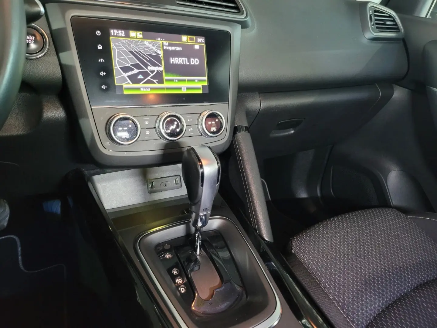 Kadjar*XENON*PDC*ALU*NAVI*AUTOMATIK*