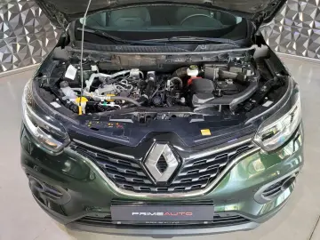 Kadjar*XENON*PDC*ALU*NAVI*AUTOMATIK*