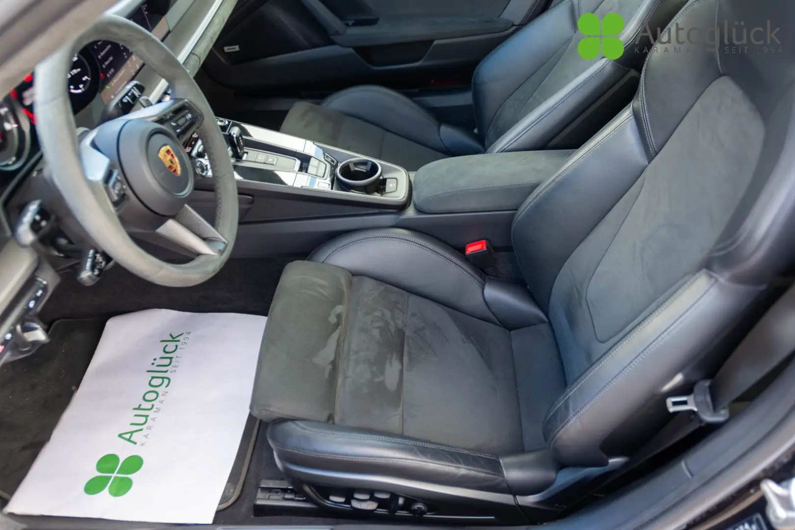 911 Carrera 4 GTS *LIFT*SUNROOF*