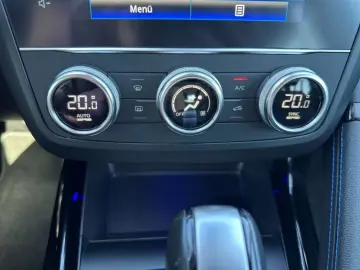 Kadjar Limited 1.3 TCe 140 NAVI+PDC+Rfk+SHZ