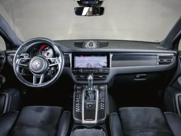 Porsche Macan GTS Panorama Sport Chrono BOSE