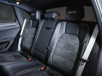 Porsche Macan GTS Panorama Sport Chrono BOSE