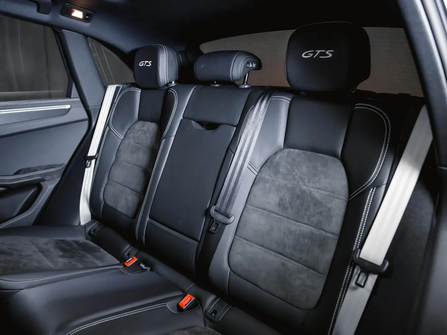 Porsche Macan GTS Panorama Sport Chrono BOSE