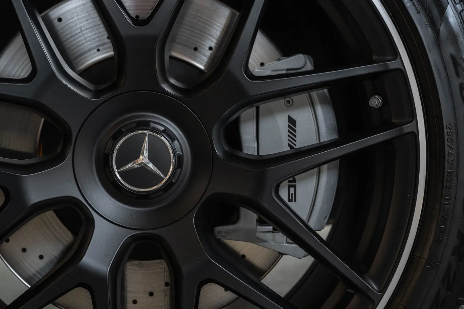 GLE 53 AMG Coupe 4M+ PREMIUM PLUS CARBON NIGHT
