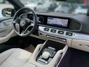 Mercedes-Benz GLE 350 de 4M Coupé AMG+Distr+Pano+Burmester