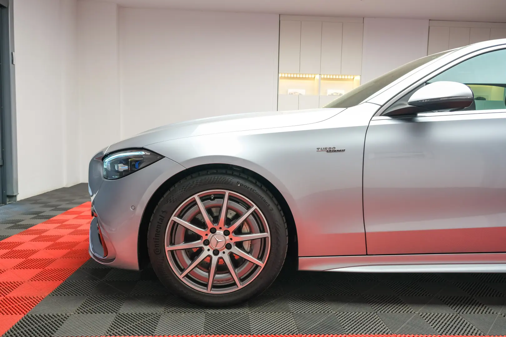 MERCEDES BENZ C43 AMG