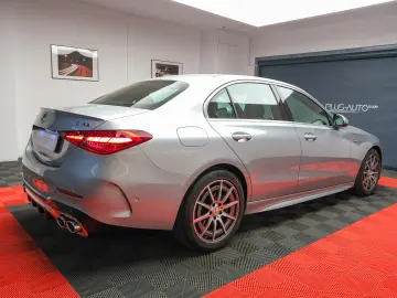 MERCEDES BENZ C43 AMG