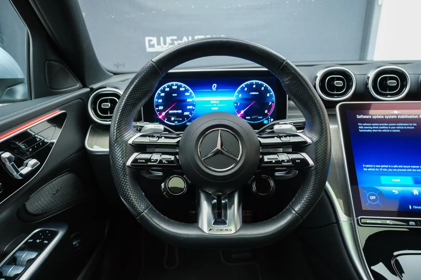 MERCEDES BENZ C43 AMG