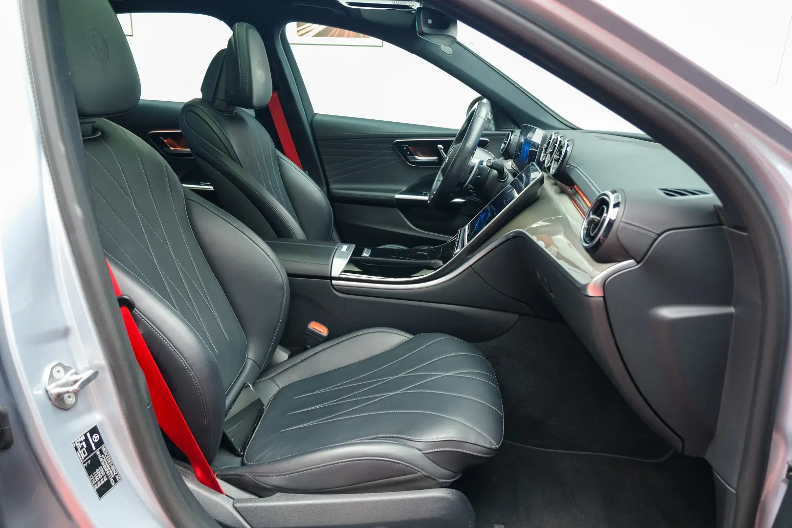 MERCEDES BENZ C43 AMG