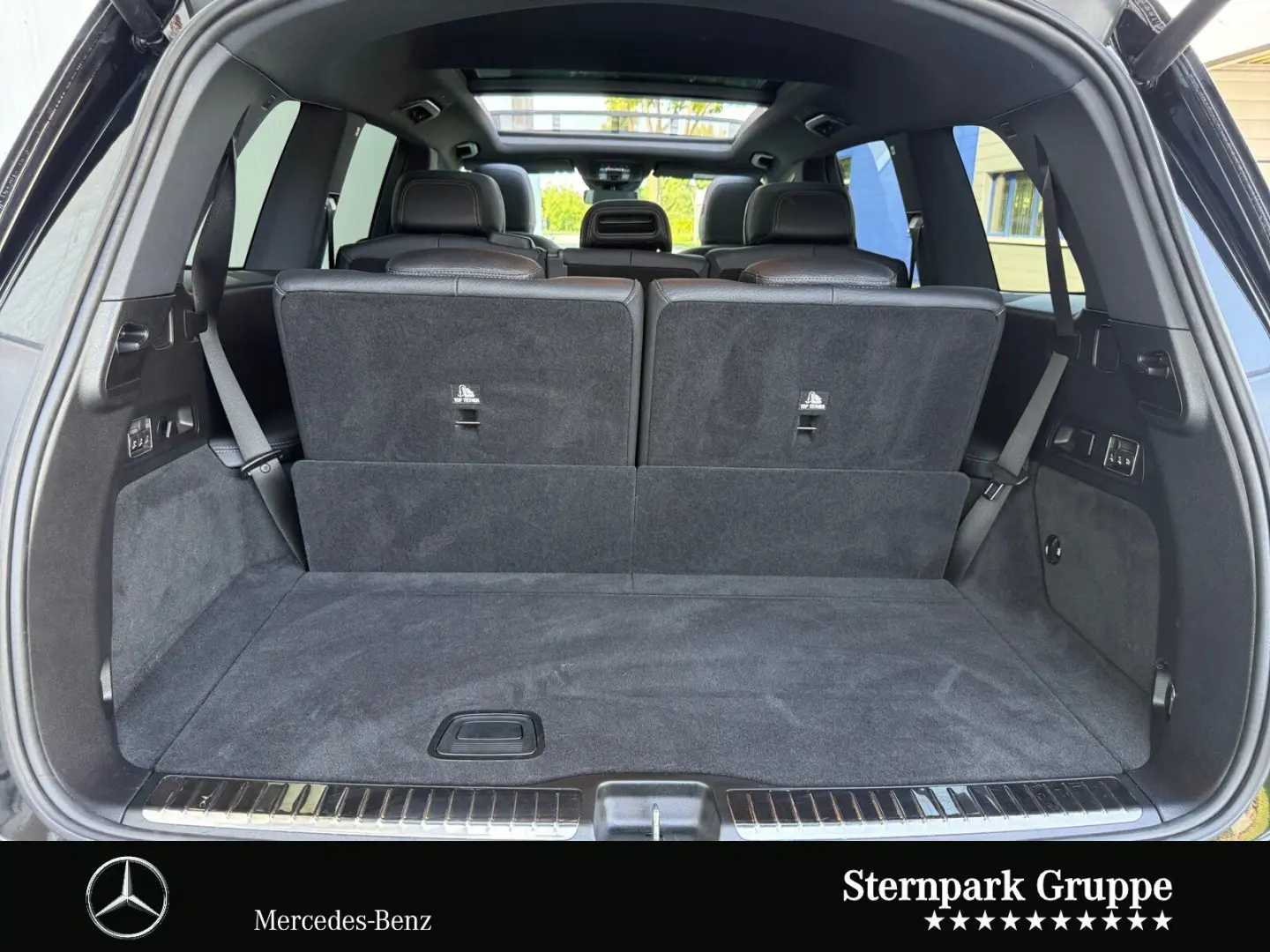 GLS 350 d 4M AMG Distro+Pano+Night+AHK+Airmatic+