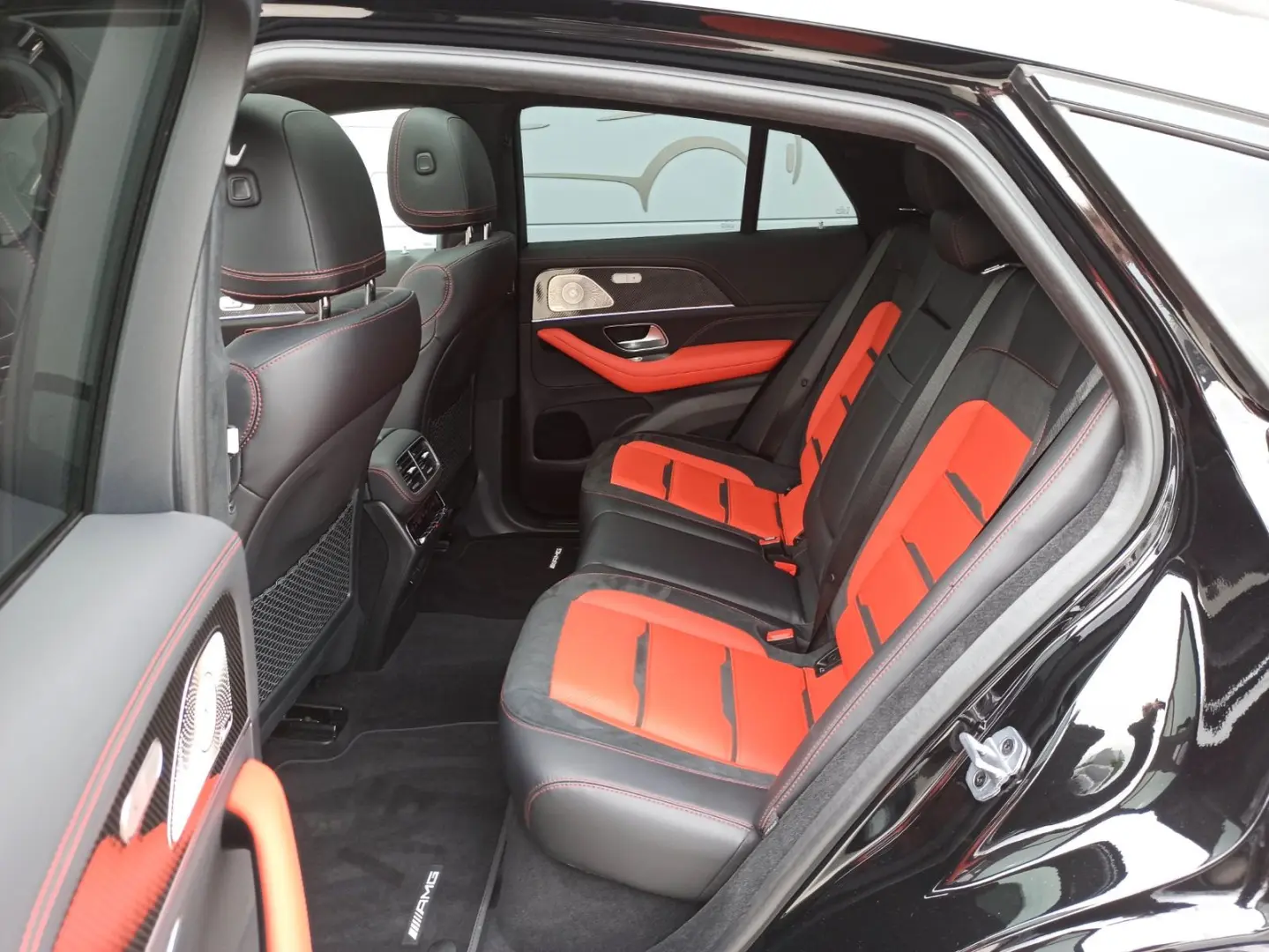 Mercedes-Benz GLE 63 AMG Mercedes-AMG S 4MATIC+