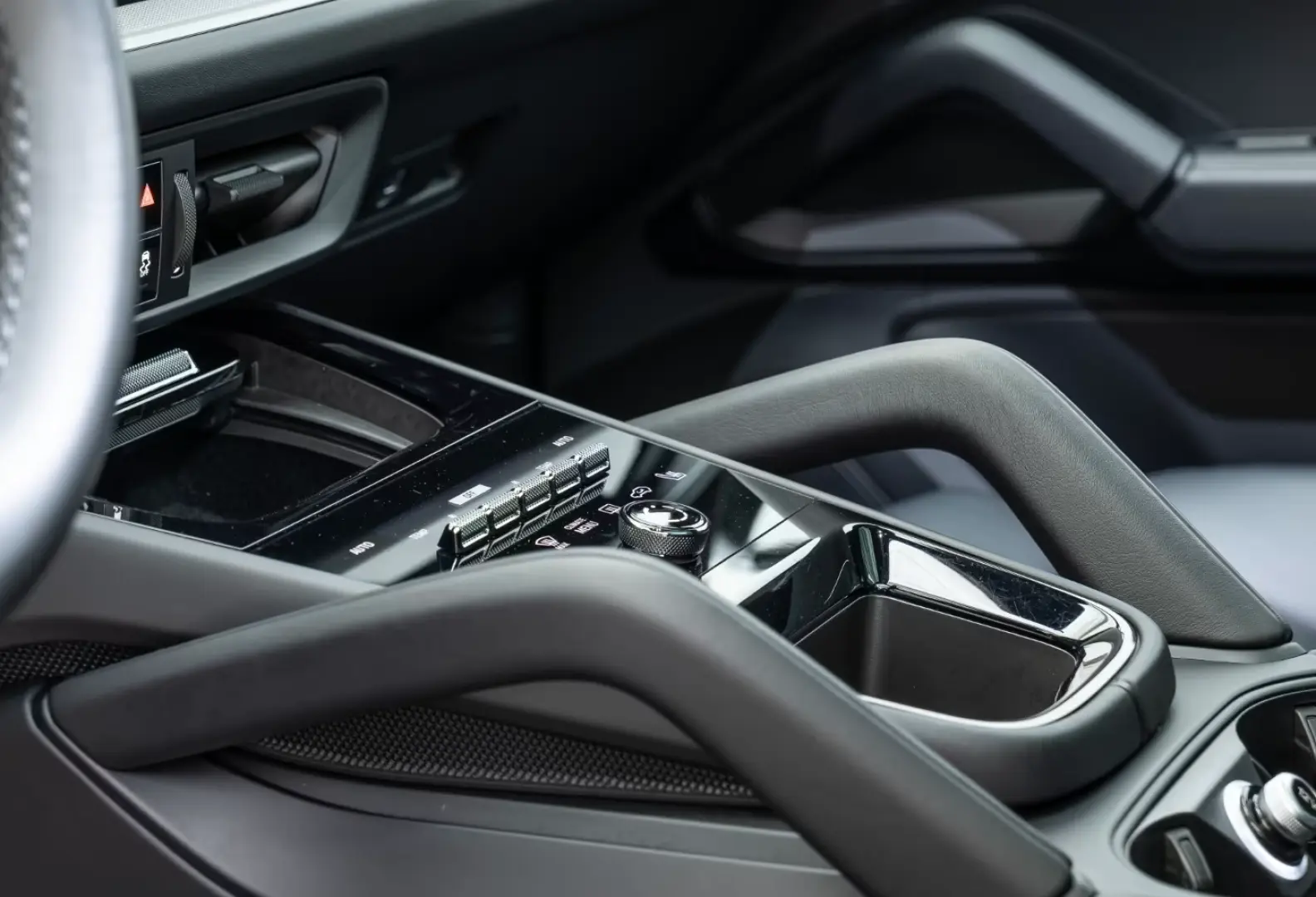 Porsche Cayenne E-Hybrid InnoDrive Chrono BOSE