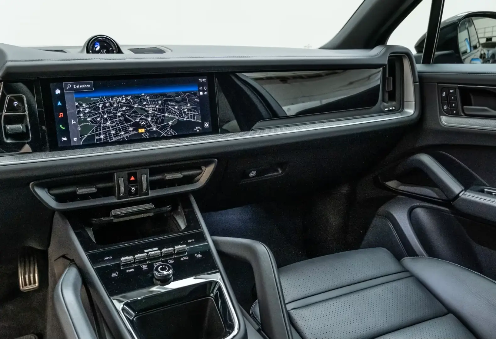 Porsche Cayenne E-Hybrid InnoDrive Chrono BOSE