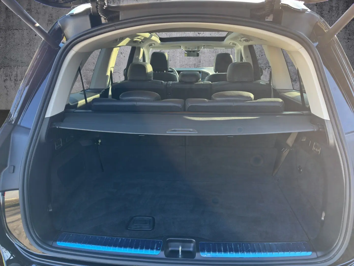 GLS 450 4M AMG+AHK+DISTRO+PANO+BURME+KEYL+SITZKL