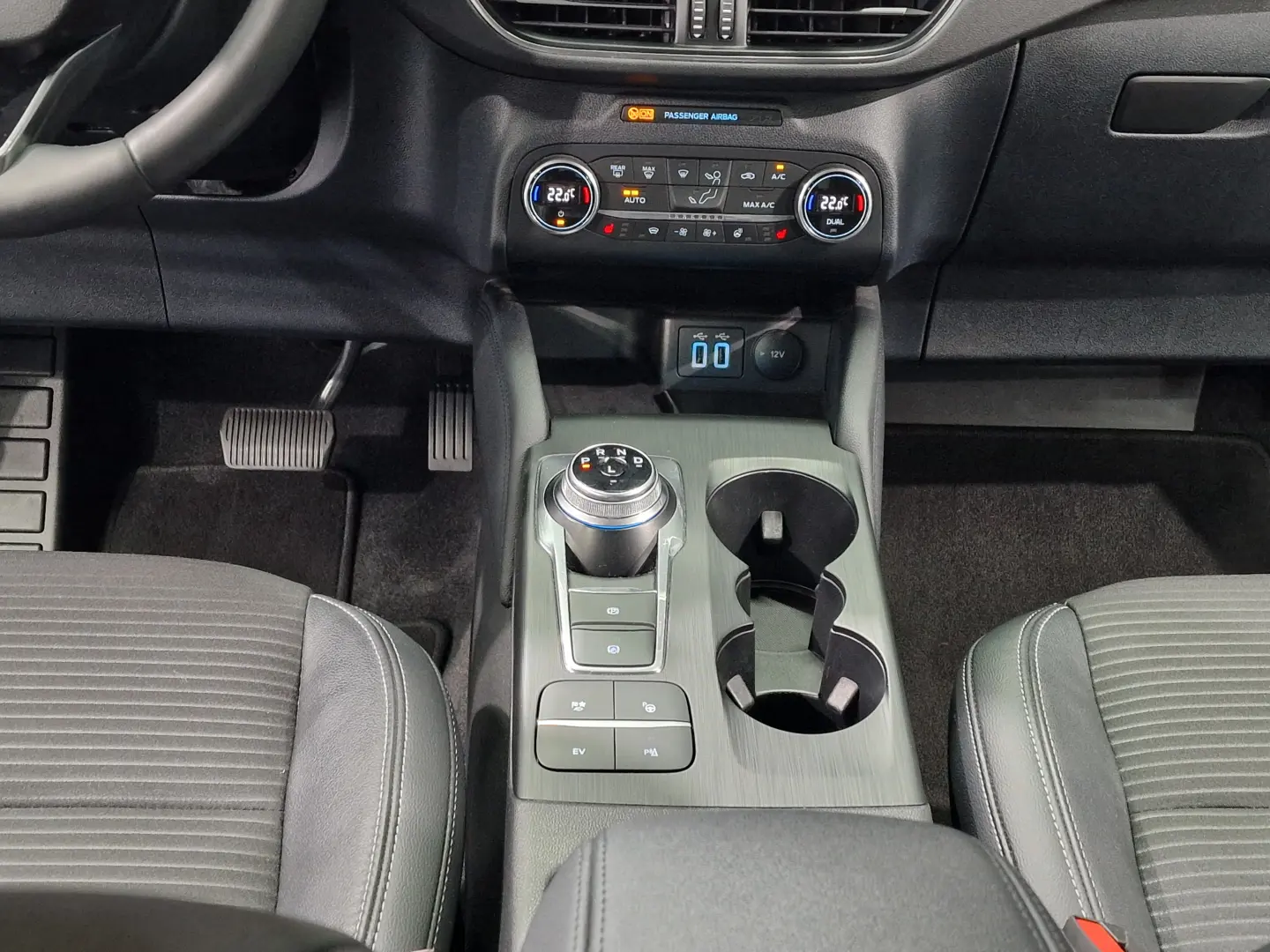 FORD Kuga 2.5 Duratec PHEV TITANIUM X