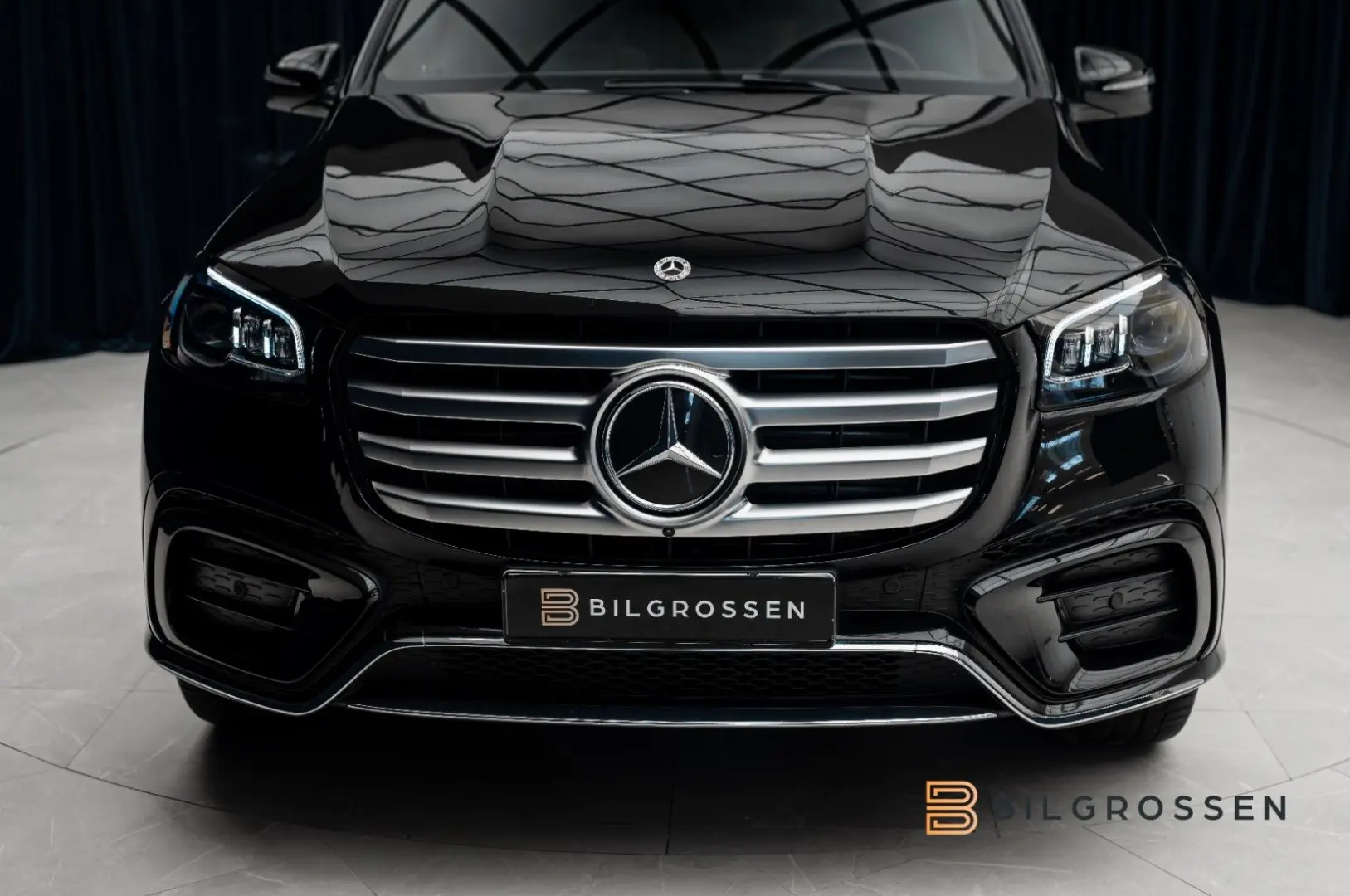 Mercedes-Benz GLS 450 d 4MATIC AMG Massage Softclsose HUD