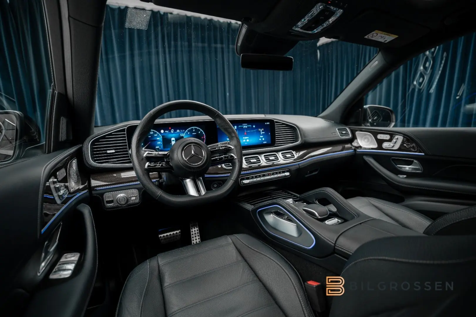 Mercedes-Benz GLS 450 d 4MATIC AMG Massage Softclsose HUD