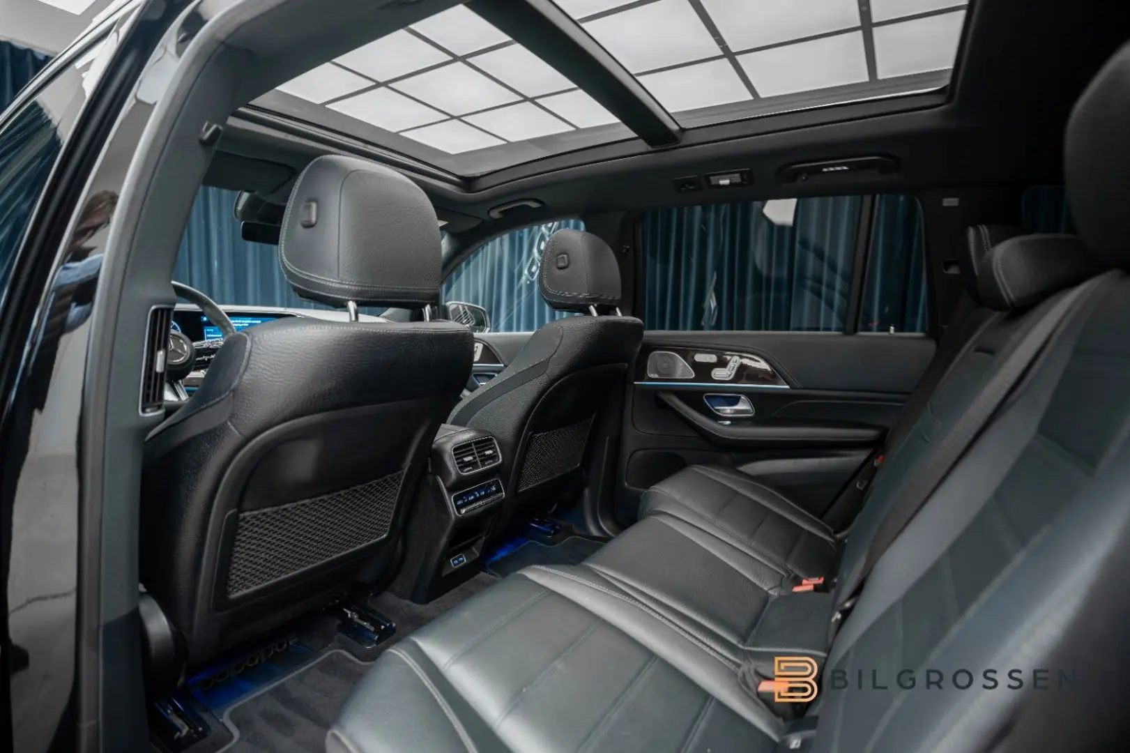 Mercedes-Benz GLS 450 d 4MATIC AMG Massage Softclsose HUD