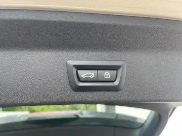 X3 xDrive 30e M-Sport AHK LED Keyess DAB SHZ