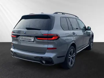 X7 xDrive40d M Sport Pro|AHK|SkyLounge|Komforts.