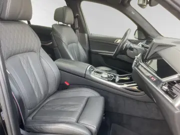X7 xDrive40d M Sport Pro|AHK|PanoSkyLounge|Harma