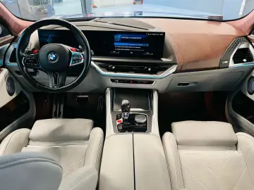 BMW XM/HUD / BOW&WILK / PANO / MASSAGE